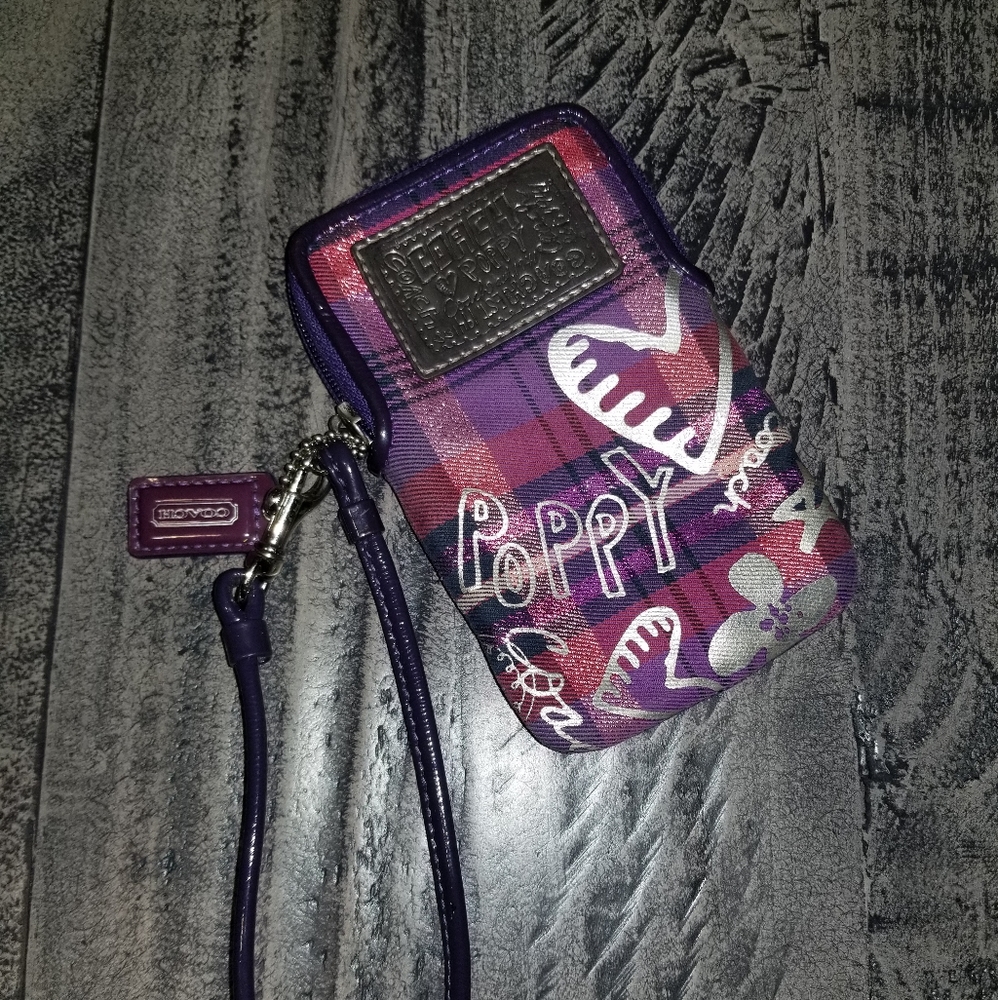 👛~COACH POPPY WRISTLET~👛
